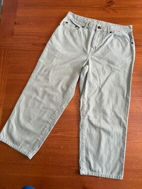 Ralph Lauren Light Beige Sage Green Cropped Capris